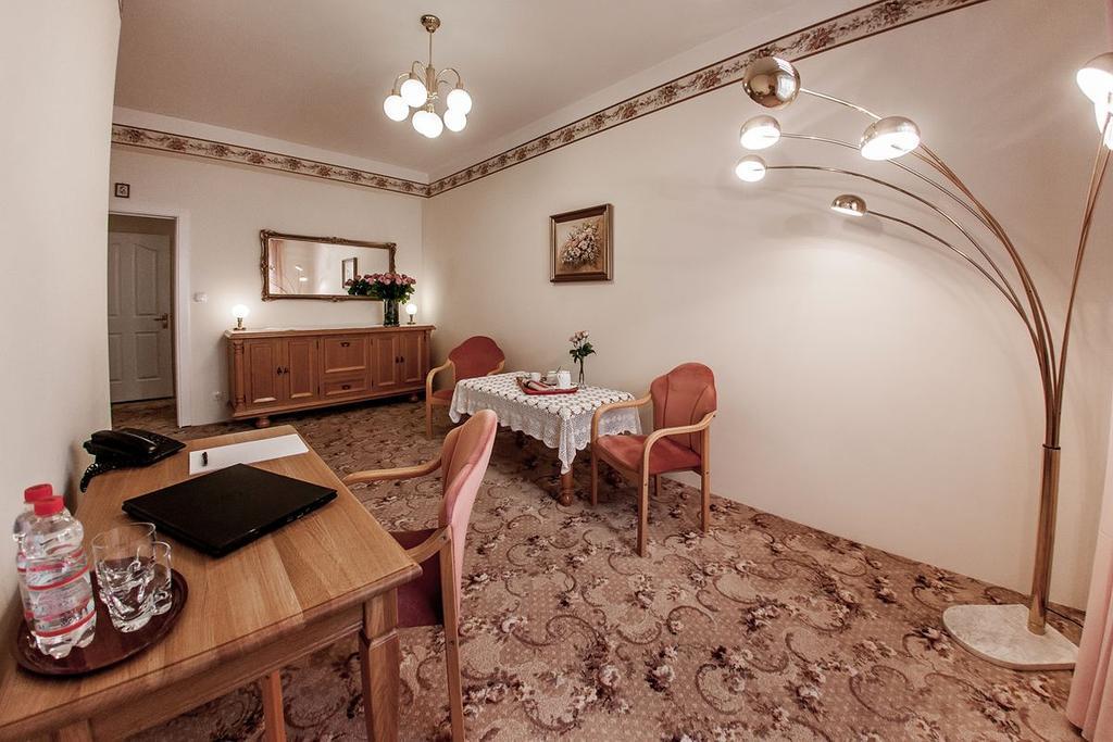 スバジェンツ Palazzo Adler Bed & Breakfast エクステリア 写真